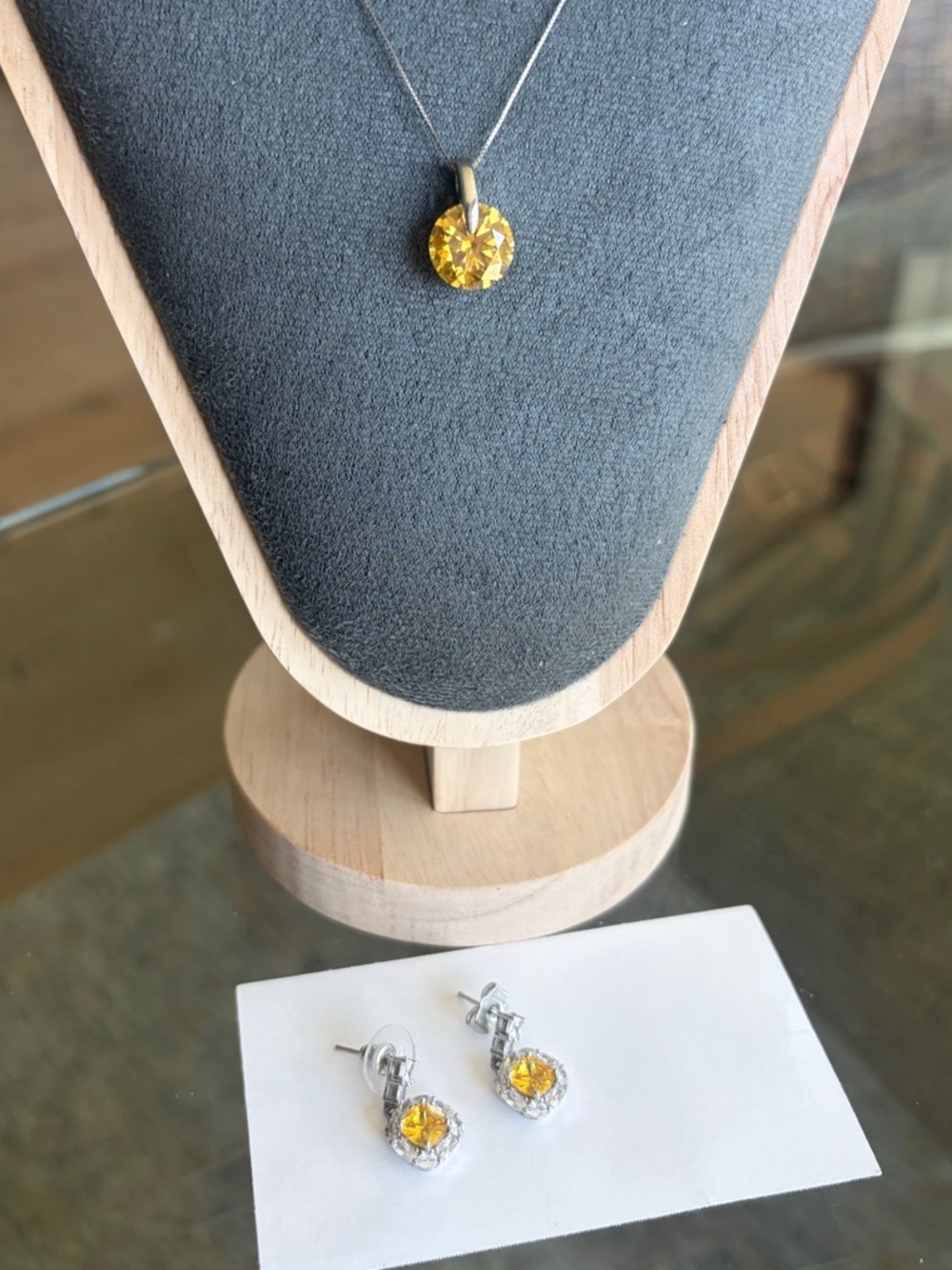 925 5 ct Yellow citrine  Pendant Necklace and Matching Drop Earrings Set